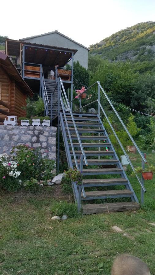 Camp Sunny Hills Hotell Virpazar Eksteriør bilde